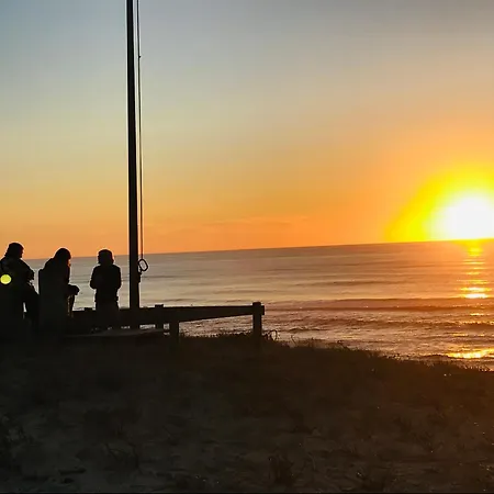 Surf House Messanges